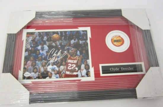 Clyde Drexler Houston Rockets signed framed matted 8x10 photo JSA COA