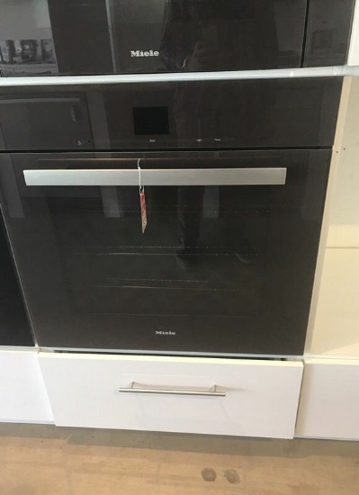 MIELE: 30" Convection Oven, PureLine, Truffle Brown  H6680BP