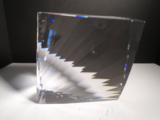 "Ray Paperweight" Daniel Swarovski piece. Limited Edition of 65/250.