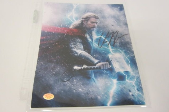 Chris Hemsworth "Thor " signed autographed 8x10 Photo Certified Coa