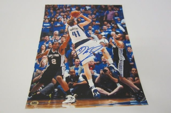 Dirk Nowitzki Dallas Mavericks signed autographed 11x14 photo CAS COA