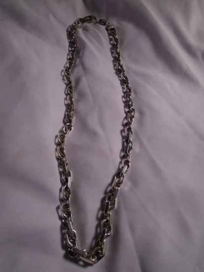 Men's Sterling silver necklace.