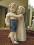 Love Scorned, Girl trying to Kiss Boy, Bing & Grondahl porcelain figurine #1614.