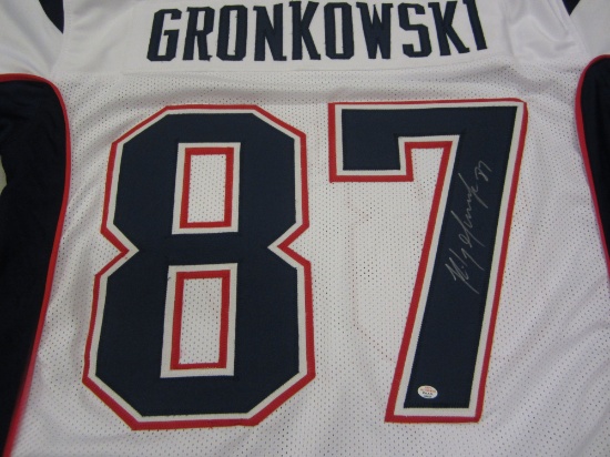 Rob Gronkowski New England Patriots signed autographed jersey PAAS Coa
