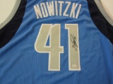Dirk Nowitski Dallas Mavericks signed autographed basketball jersey Certified COA