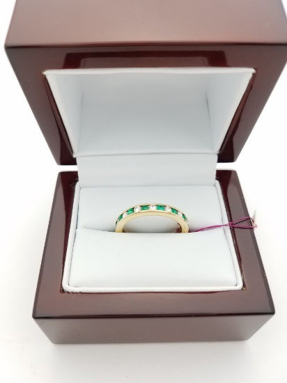 Ladies 14k Yellow Gold Eternity Emerald & Diamond Ring, it has 15 Round Diamonds & 15 Round Emeralds