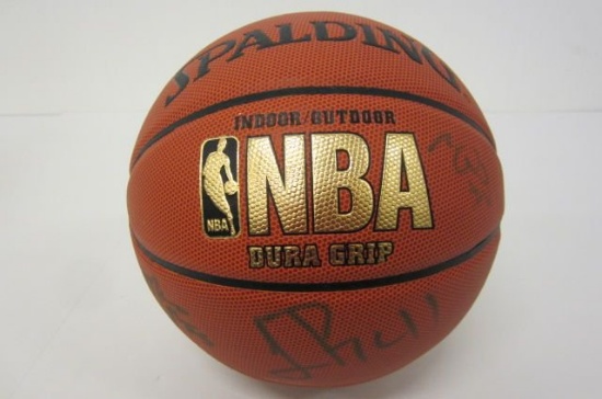 Chris Paul, James Posey, Marcus Thorton and others New Orleans Hornets signed autographed basketball