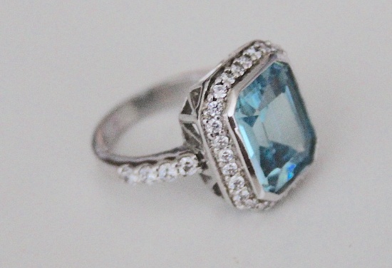 AQUAMARINE RADIANT CUT GEMSTONE RING  in  STERLING SILVER SETTING