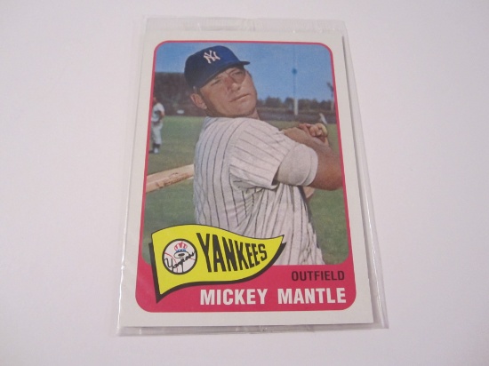 Sealed 2006 Topps Mickey Mantle NY Yankees Trading Card
