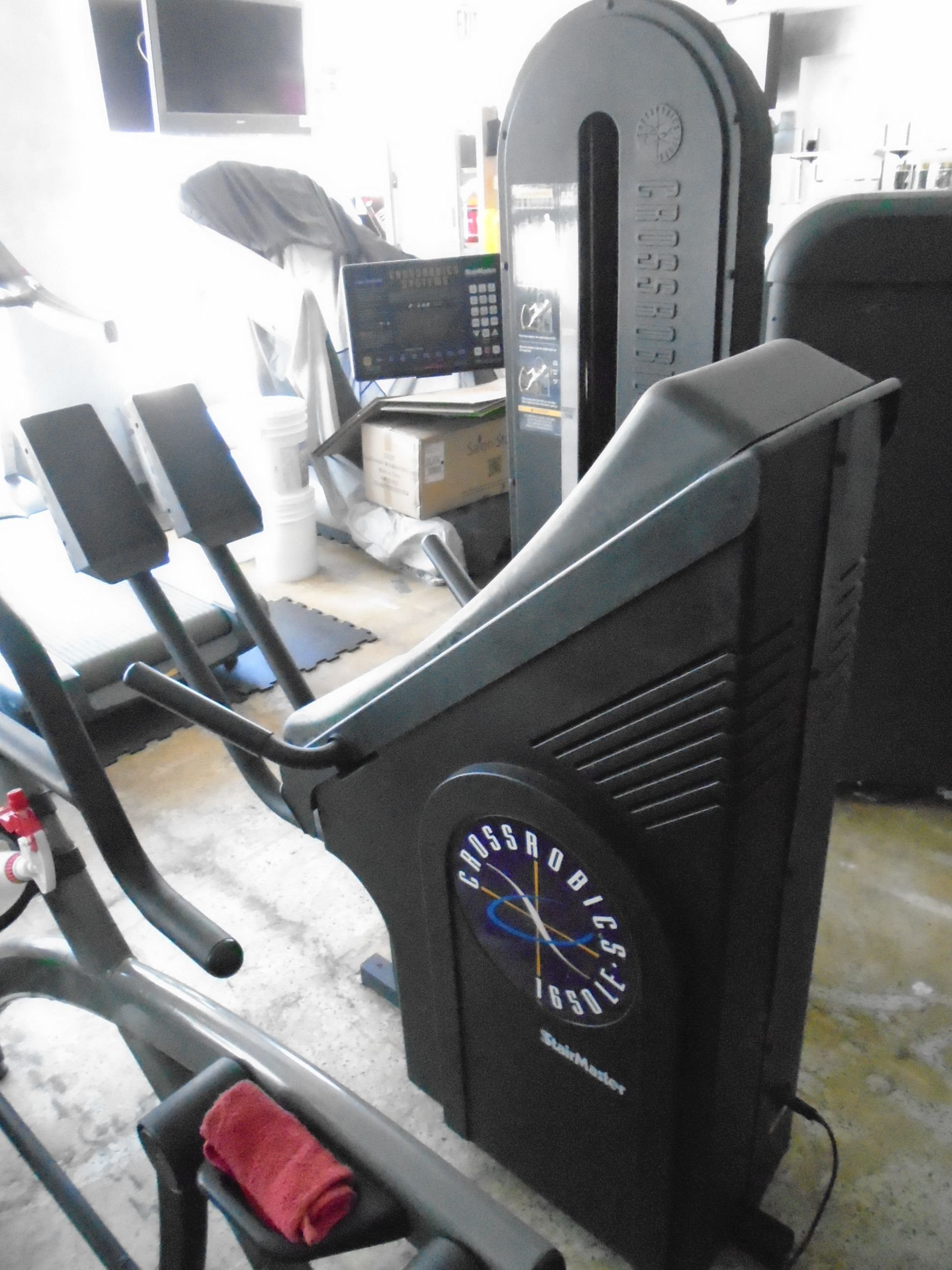 Crossrobics Stairmaster 1650LE. Proxibid