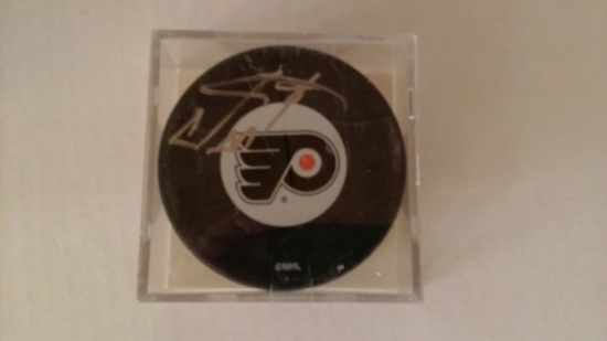 PAVEL BRENDL SIGNED PUCK TOPPS COA
