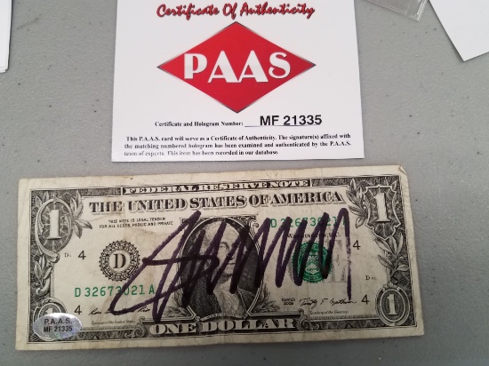 PRESIDENT DONALD TRUMP SIGNED DOLLAR BILL PAAS COA