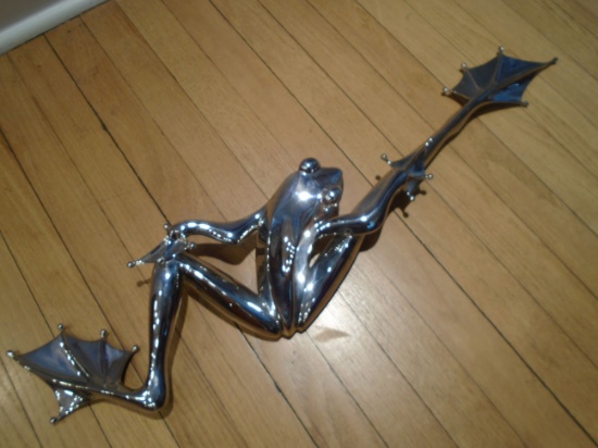 Vanquish Stainless Steel Frog by Tim Cotterill.