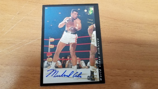 MUHAMMAD ALI SIGNED CLASSIC CARD