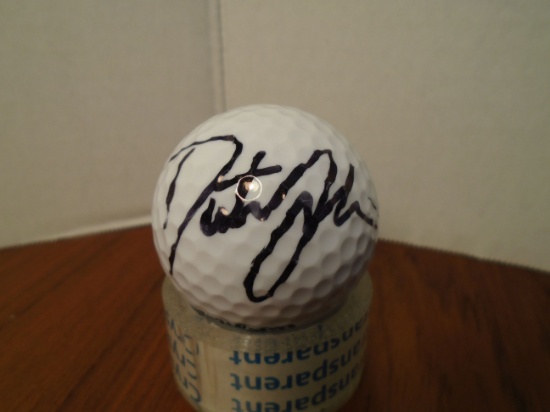 Dustin Johnson signed Golf Ball.