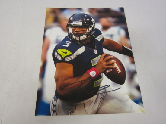 Russell Wilson Seattle Seahawks Signed Autographed 11x14 Photo Certified CoA