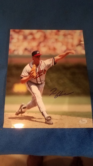 TOM GLAVINE SIGNED 11X14 WITH JSA COA