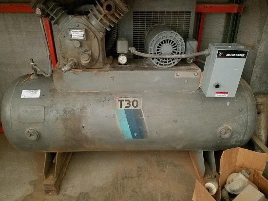 Ingersoil-Rand Compressor model 242-5D T30  200psi 5 HP (1987)