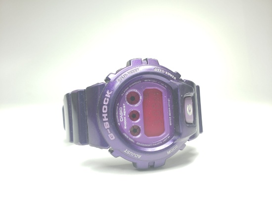 Mens Casio G-Shock Purple Digital Full Size Watch