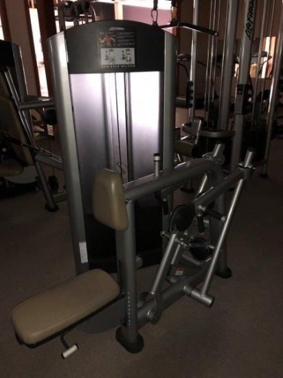 Commercial Life Fitness Row / Rear Deltoid Machine