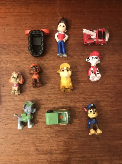 Lot of Paw Patrol figurines and Vehicles