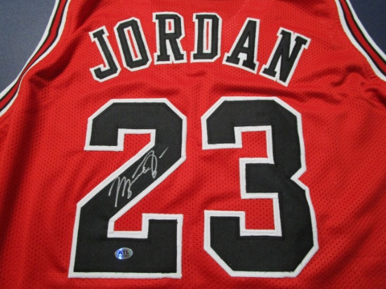 Michael Jordan of the Chicago Bulls signed autographed basketball jersey ATL COA 485