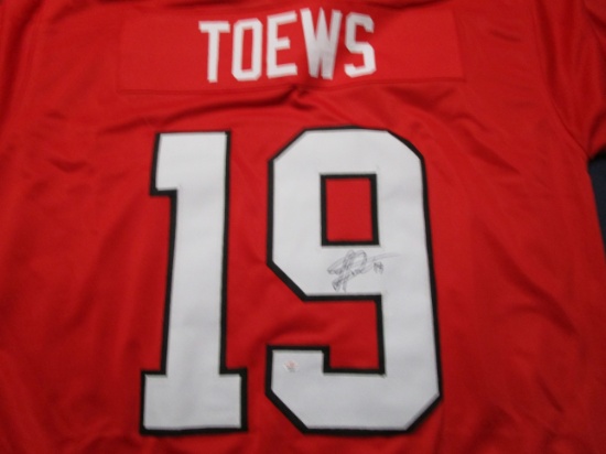 Jonathan Toews of the Chicago Blackhawks signed autographed hockey jersey PAAS COA 836