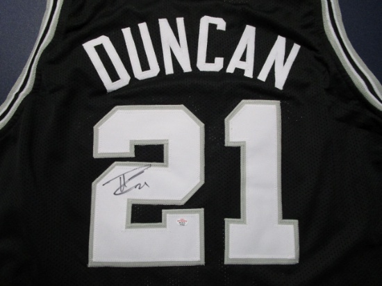 Tim Duncan of the San Antonio Spurs signed autographed basketball jersey PAAS COA 053