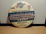 1991 JUMBO ATLANTA BRAVES WORLD SERIES CHAMPS NUMBERED BUTTON EXCELLENT CONDITION