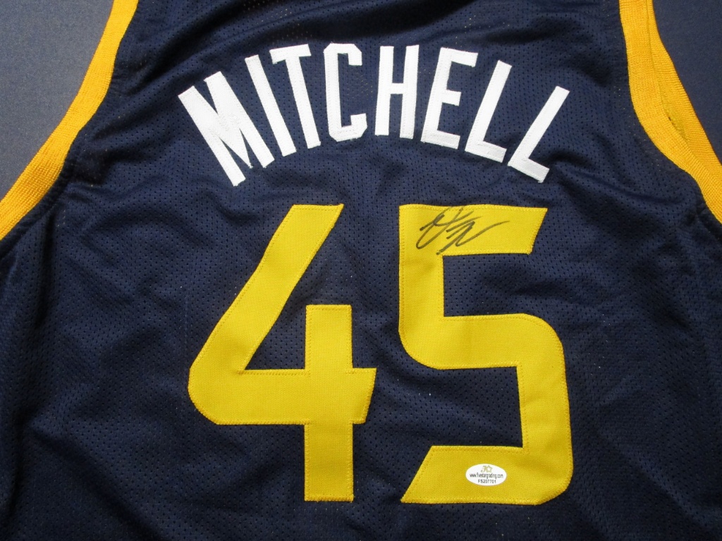 Donovan Mitchell of the Utah Jazz signed autographed basketball jersey FSA  COA 701 | Art, Antiques & Collectibles Collectibles Sports Memorabilia |  Online Auctions | Proxibid