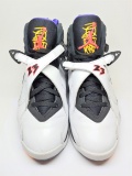 Mens Jordans 305381-142 8 Three-Peat Sneakers Size 8.5