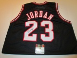 Michael Jordan, Chicago Bulls, Greatest Player in NBA, Autographed Jersey w COA
