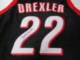 Clyde Drexler of the Portland Trailblazers signed autographed basketball jersey PAAS COA 723