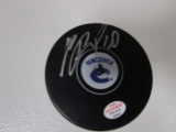 Pavel Bure of the Vancouver Canucks signed autographed logo hockey puck PAAS COA 007