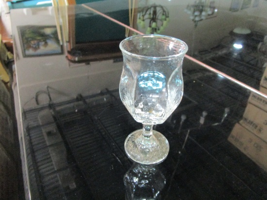 Libbey 8 oz Tulip wine glass - 3215