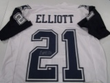Ezekiel Elliott of the Dallas Cowboys signed autographed football jersey PAAS COA 419