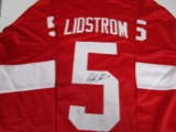 Nicklas LidstrÃ¶m of the Detroit Red Wings signed autographed hockey jersey PAAS COA 217