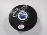 Connor McDavid of the Edmonton Oilers signed autographed hockey puck PAAS COA 066