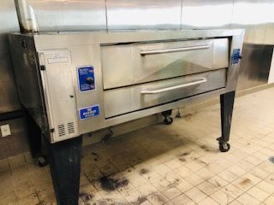 Bakers Pride Y600 Gas Pizza Oven