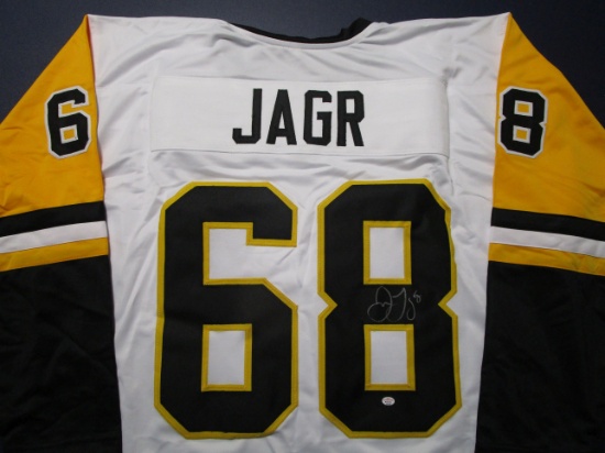 Jaromir Jagr of the Pittsburgh Penguins signed autographed hockey jersey PAAS COA 409