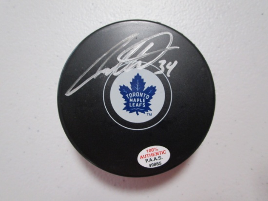 Auston Matthews of the Toronto Maple Leafs signed autographed logo hockey puck PAAS COA 885