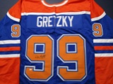 Wayne Gretzky of the Edmonton Oilers signed autographed hockey jersey PAAS COA 743