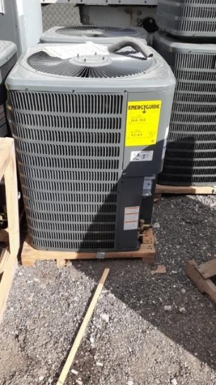 Goodman 2.5  Ton  14-15 Seer Compressor and Air Handler