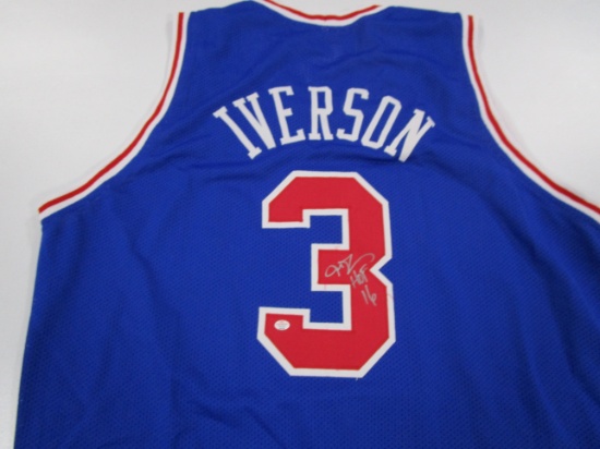 Allen Iverson of the Philadelphia 76ers signed autographed basketball jersey PAAS COA 459