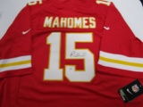 Patrick Mahomes of the Kansas City Chiefs signed autographed football jersey PAAS COA 266