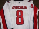 Alexander Ovechkin of the Washington Capitals signed autographed hockey jersey PAAS COA 389