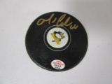 Mario Lemieux of the Pittsburgh Penguins signed autographed hockey puck PAAS COA 918
