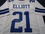Ezekiel Elliott of the Dallas Cowboys signed autographed football jersey PAAS COA 815