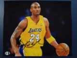 Kobe Bryant of the LA Lakers signed autographed 8x10 photo ATL COA 554
