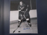 Gordie Howe of the Detroit Redwings signed autographed 16x20 photo Mounted Memories COA